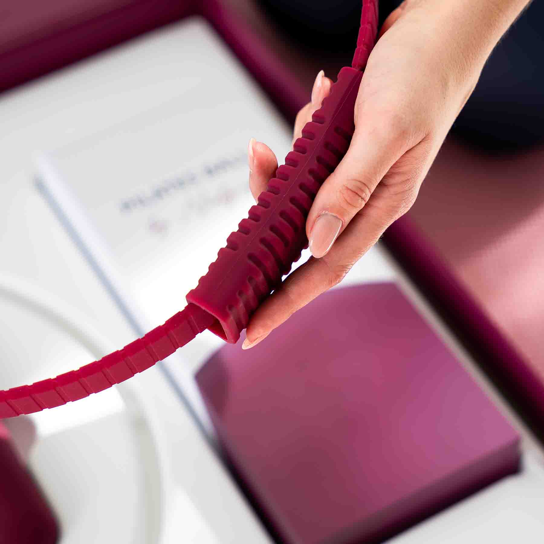 Pilatesring – Berry | B-Ware - - Outlet von NEOLYMP | Fitnessequipment und Sportartikel